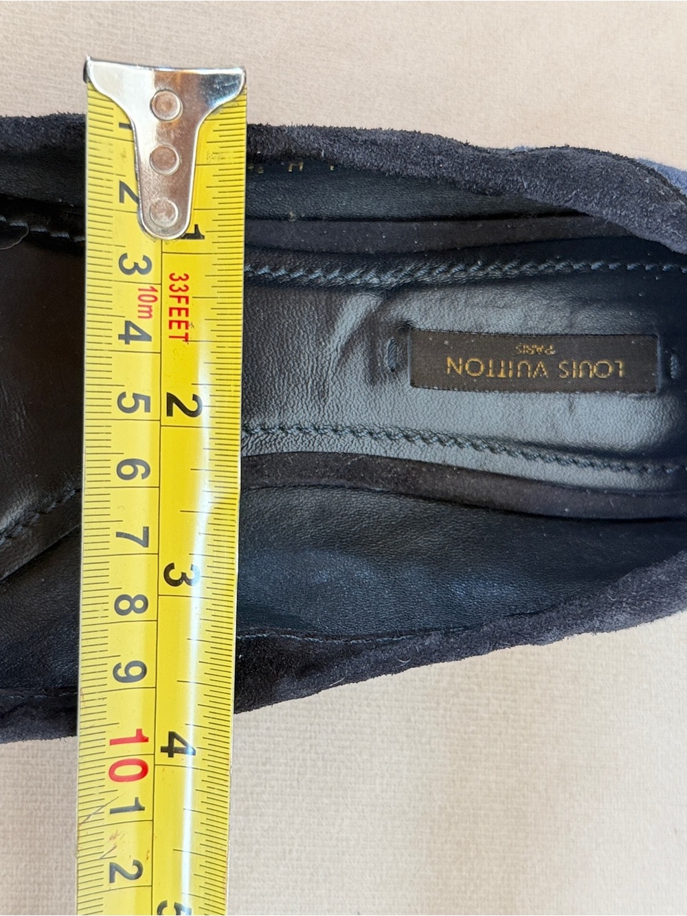 Authentic Louis Vuitton Tassel Ballet Flats – Size 37.5 (US 7–7.5) - Picture 15 of 17